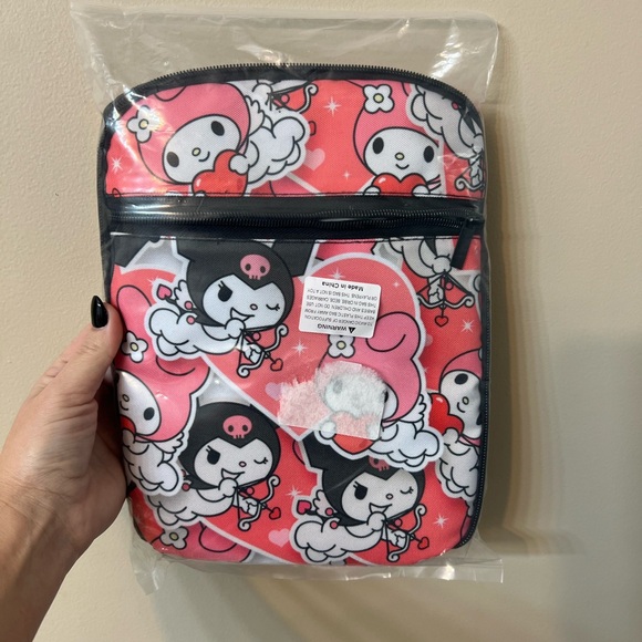 Kuromi and My Melody insulated lunch box - Picture 1 of 3